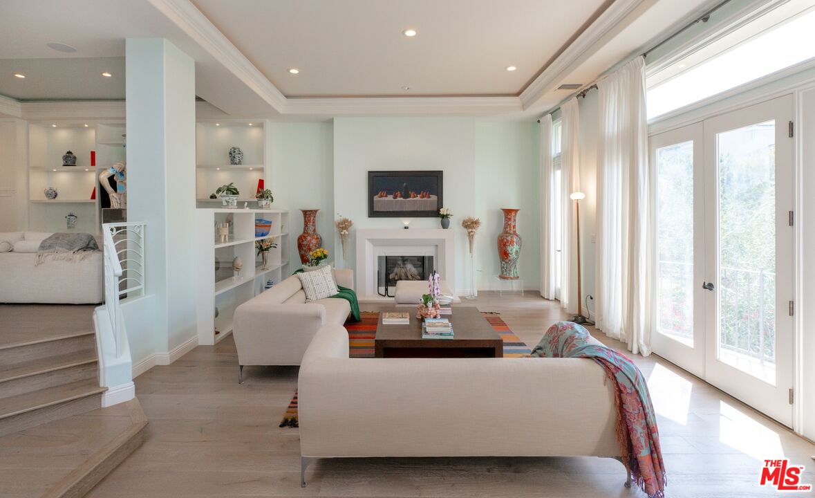 129 Channel Pointe Court Marina del Rey, CA 90292 - Photo 8 of 49