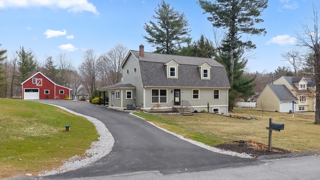 4 Coulson Road Berlin, MA 01503 - Photo 2 of 42