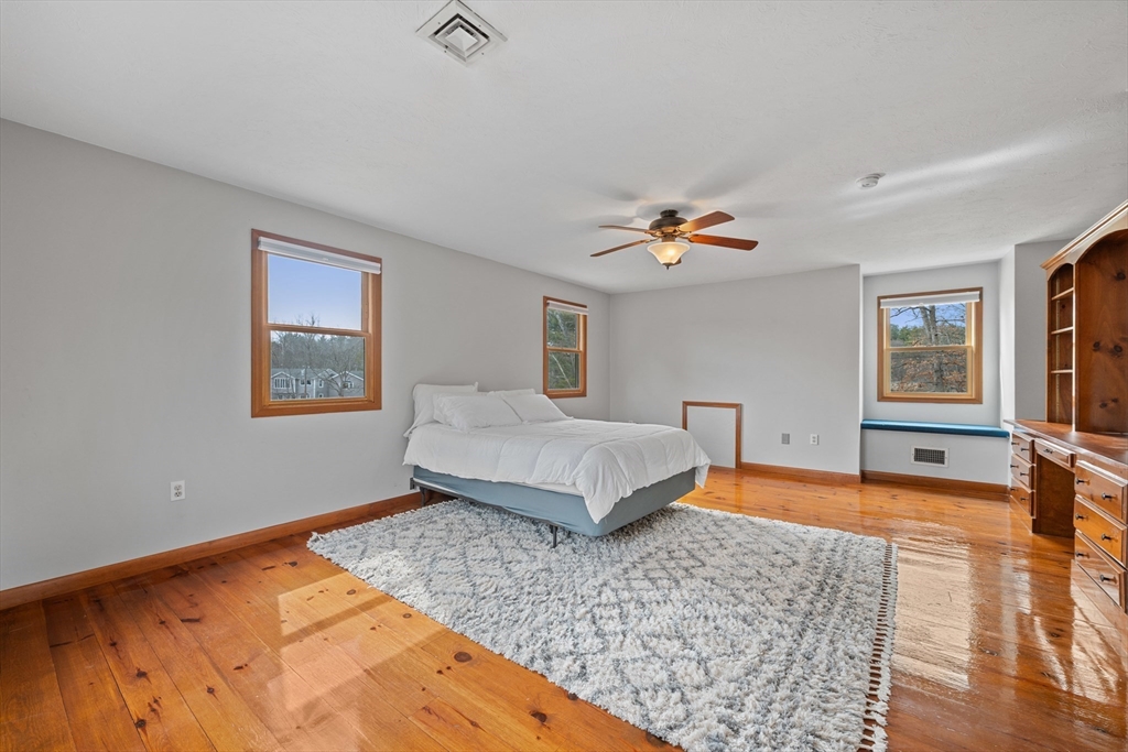 4 Coulson Road Berlin, MA 01503 - Photo 27 of 42