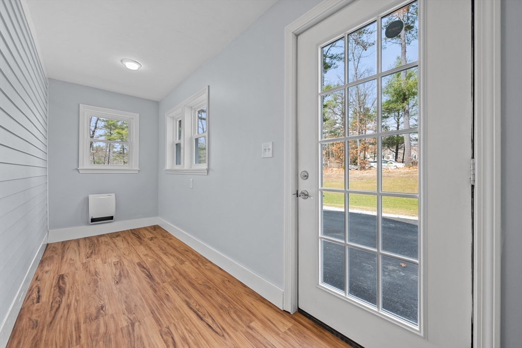 4 Coulson Road Berlin, MA 01503 - Photo 7 of 42