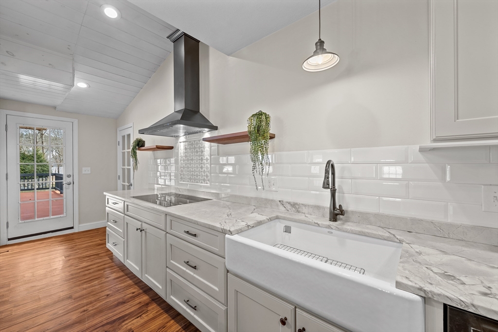 4 Coulson Road Berlin, MA 01503 - Photo 9 of 42