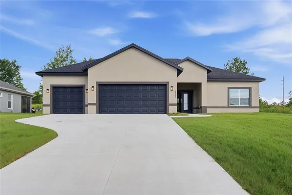 $2,600 | 4826 Southwest 131st Place, Ocala, FL 34473