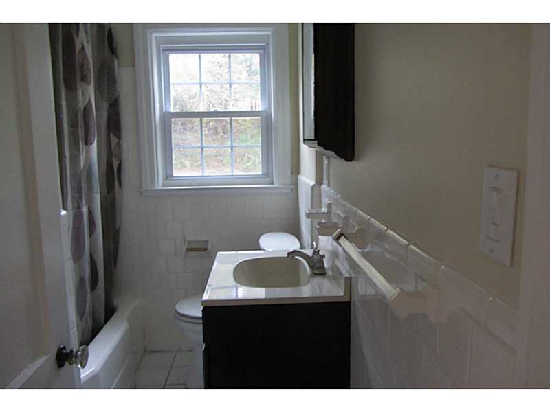 14 Sanderson Road Johnston, RI 02919 - Photo 10 of 25 Bathroom.