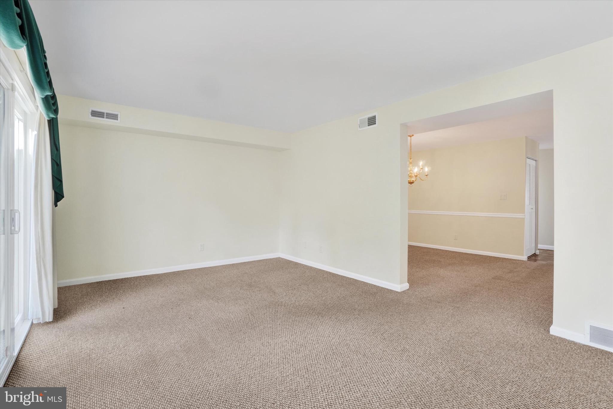 1000 Country Club Road, Unit 4 York, PA 17403 - Photo 13 of 32 Gallery Image 13
