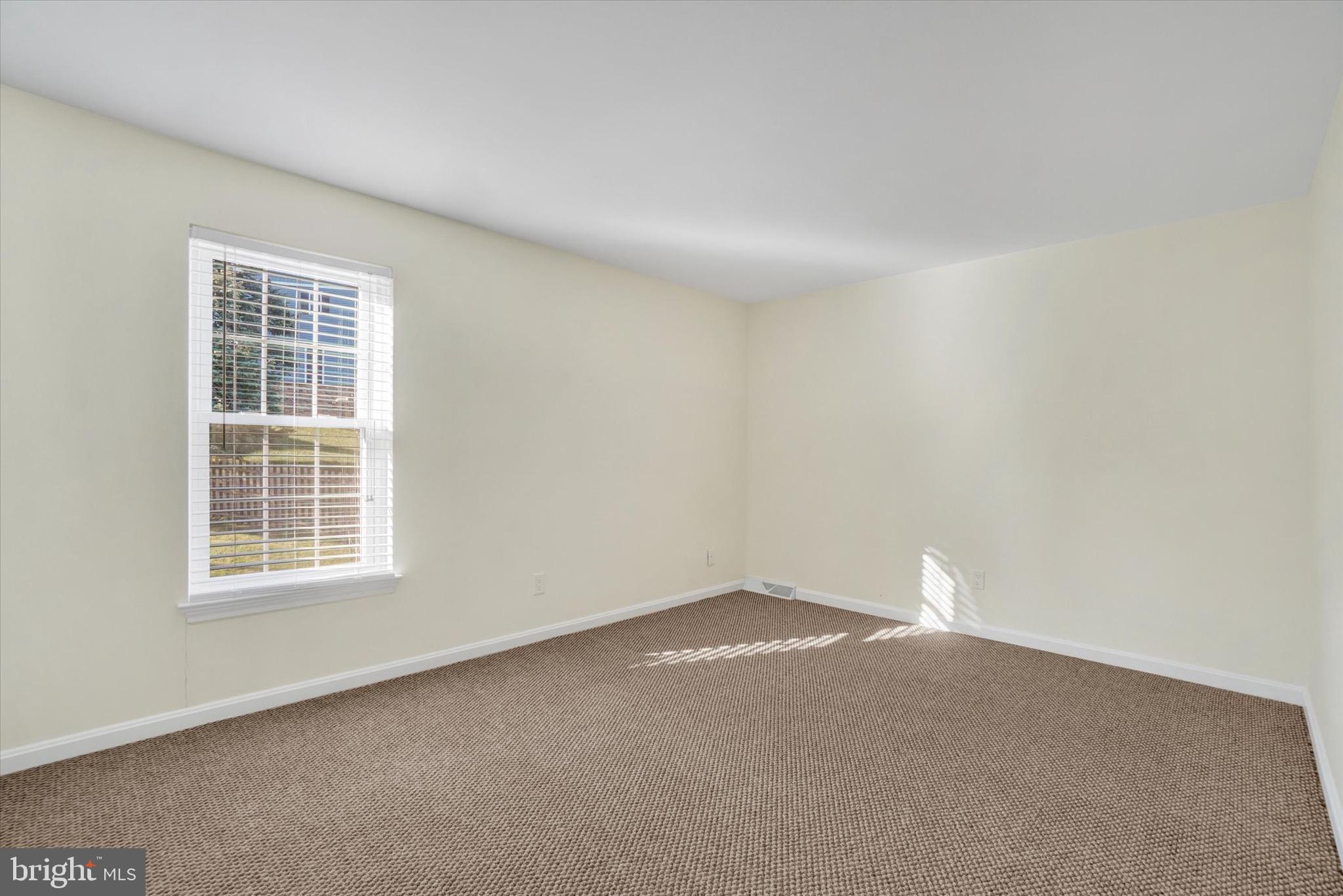 1000 Country Club Road, Unit 4 York, PA 17403 - Photo 15 of 32 Gallery Image 15