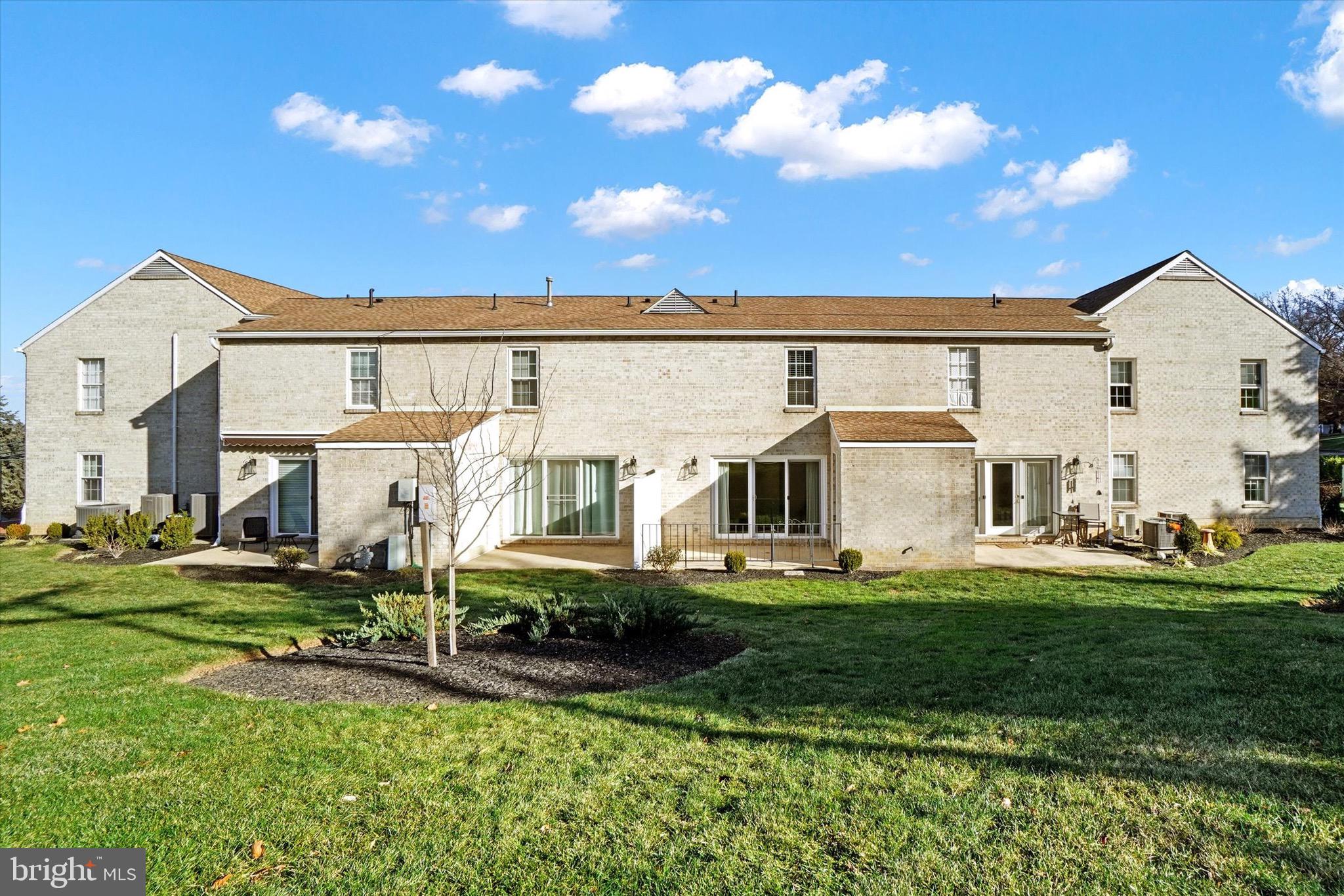 1000 Country Club Road, Unit 4 York, PA 17403 - Photo 25 of 32 Gallery Image 25
