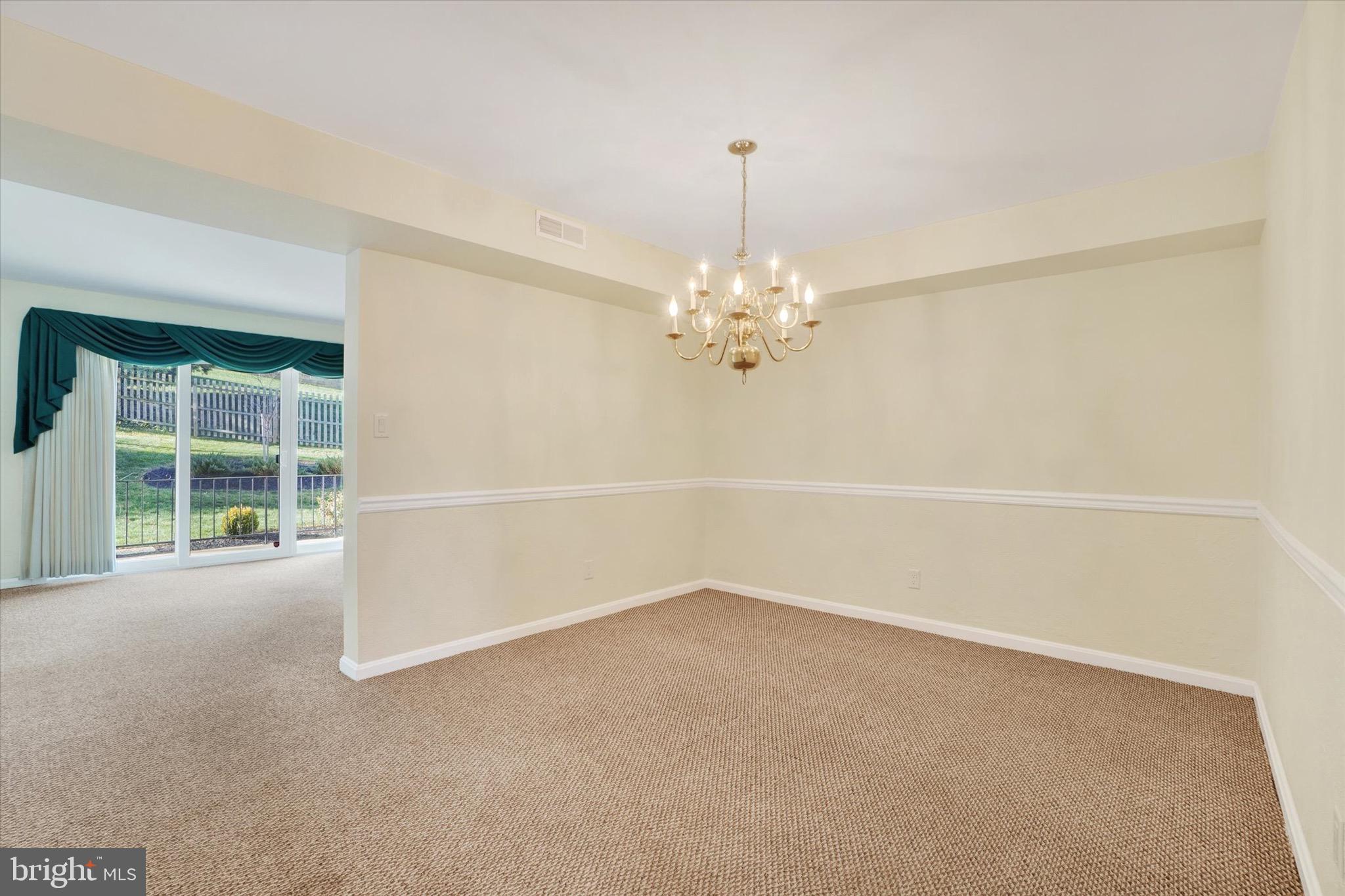 1000 Country Club Road, Unit 4 York, PA 17403 - Photo 9 of 32 Gallery Image 9
