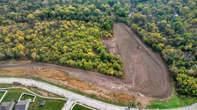 $185,000 | Lot #1 Twin Oaks Parkway, Peculiar, MO 64078