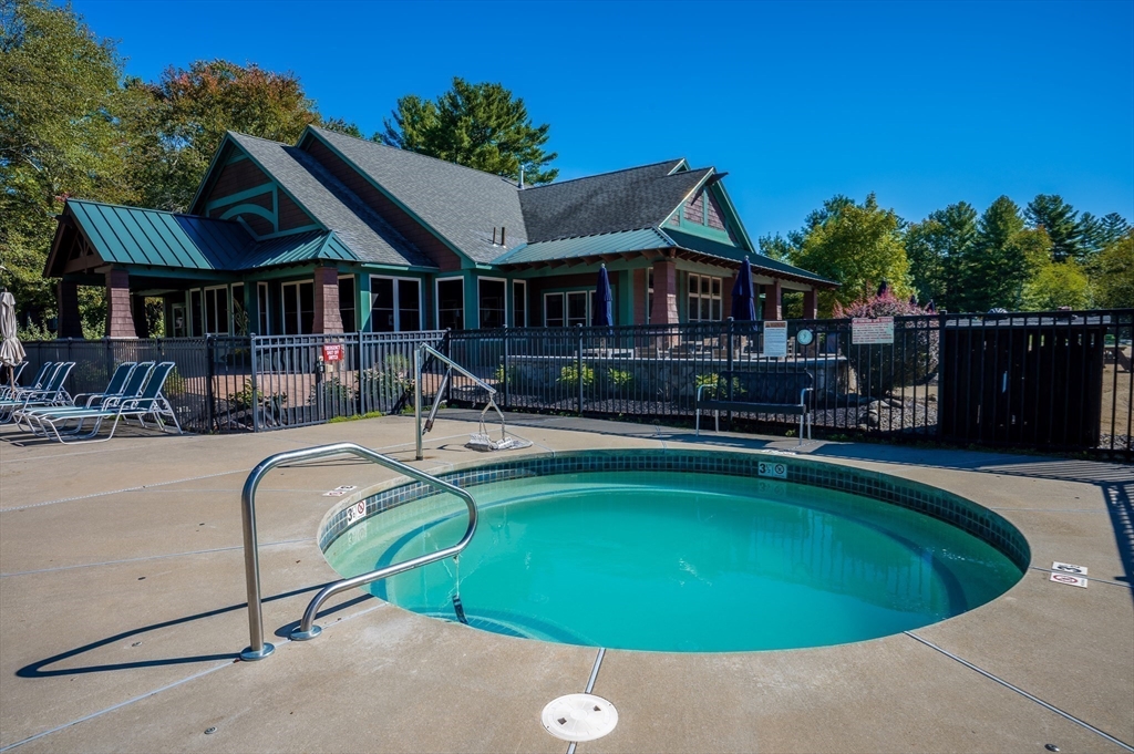 39 Whispering Pines Road, Unit 39 Westford, MA 01886 - Photo 33 of 38