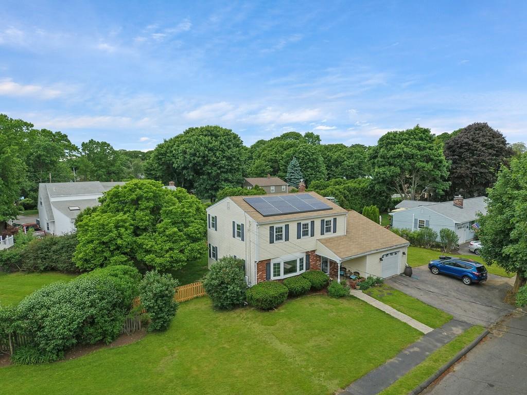 30 Sonning Road Beverly, MA 01915 - Photo 1 of 23 Gallery Image 1