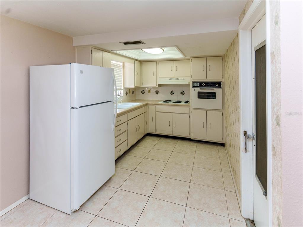 7024 Mayfield Drive Port Richey, FL 34668 - Photo 4 of 19 Gallery Image 4