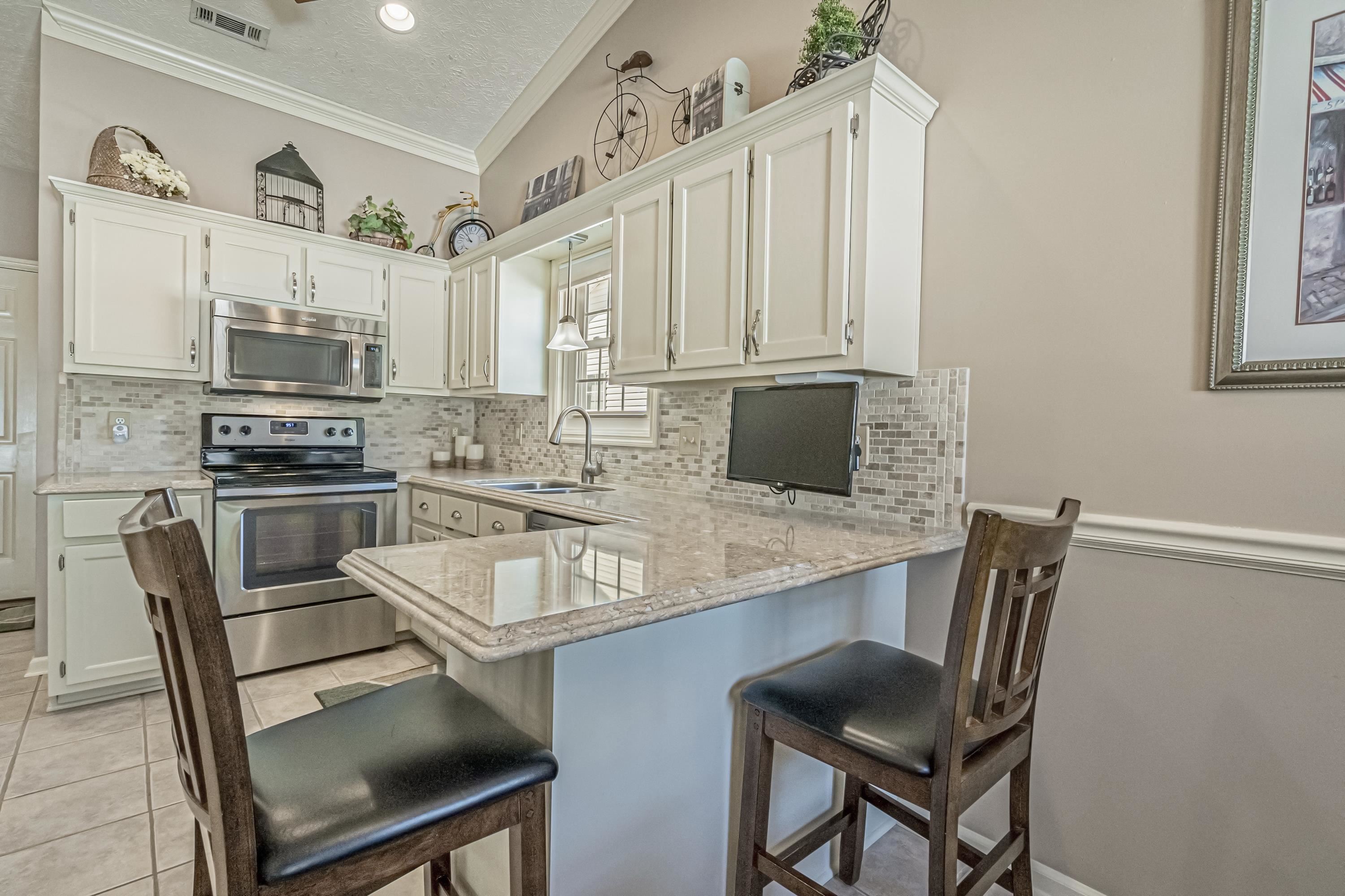 923 Wind Sail Court Murrells Inlet, SC 29576 - Photo 13 of 36 Gallery Image 13