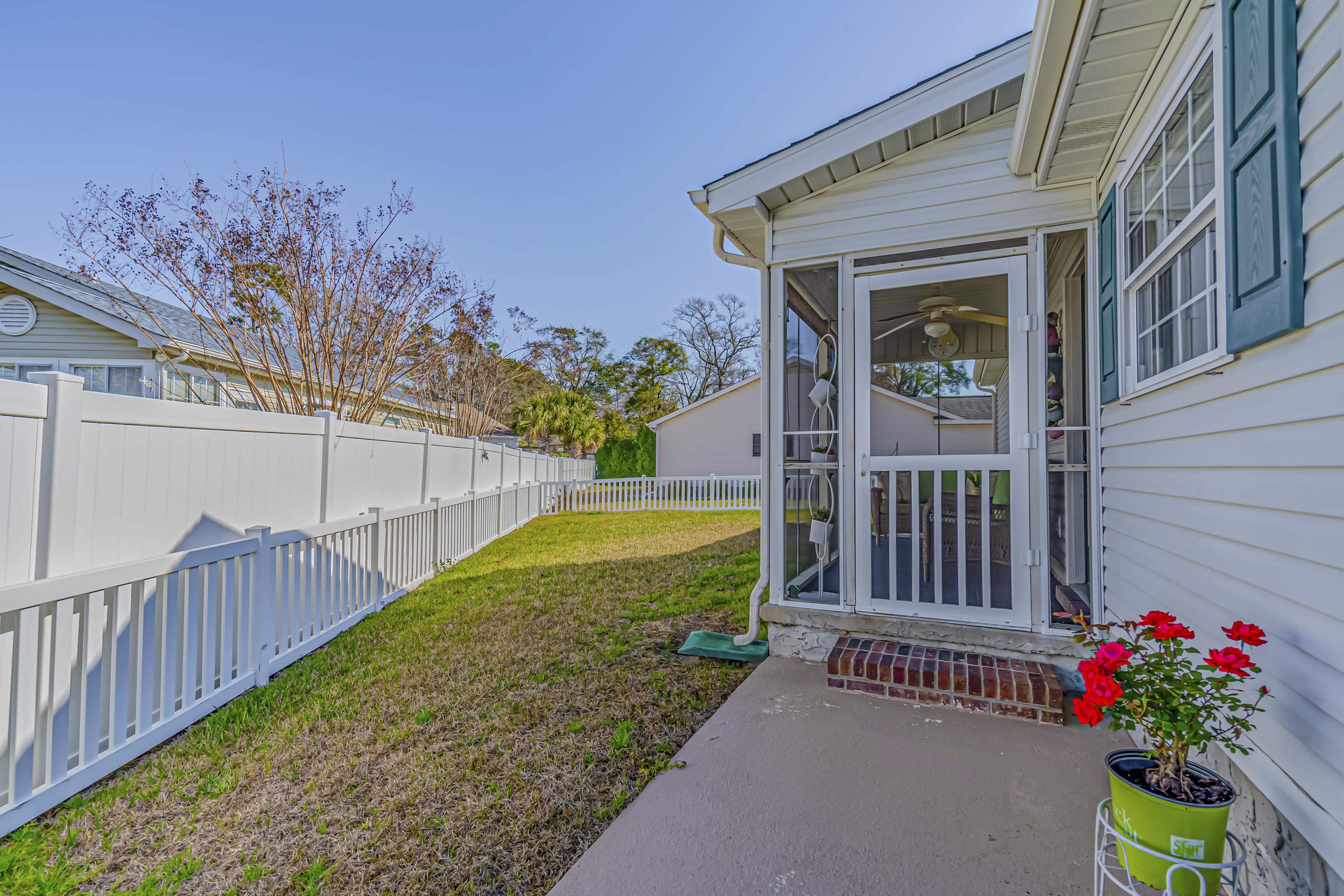 923 Wind Sail Court Murrells Inlet, SC 29576 - Photo 26 of 36 Gallery Image 26
