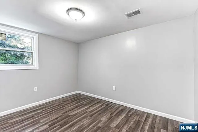 $2,300 | 468-470 Park Avenue, Unit 2, Paterson, NJ 07504