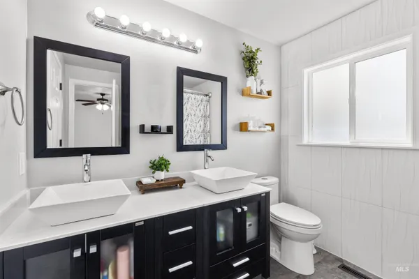 $469,000 | 1934 Powers Avenue, Lewiston, ID 83501