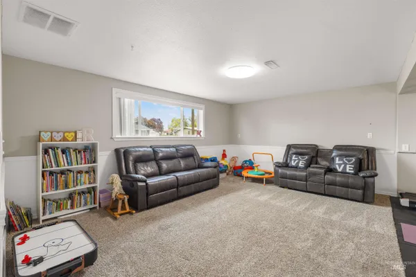 $469,000 | 1934 Powers Avenue, Lewiston, ID 83501