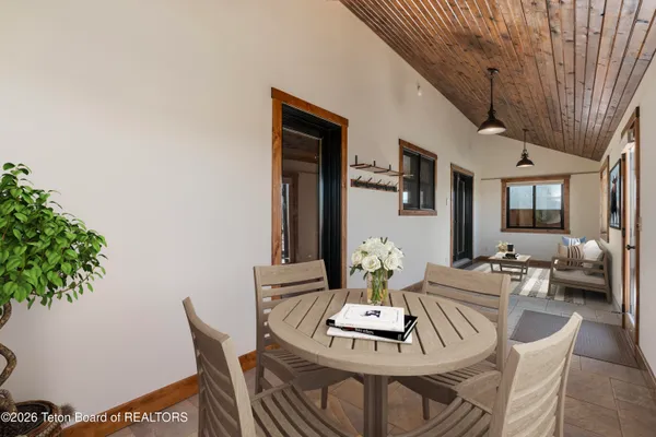 $1,195,000 | 268 Fisherman's Lane, Freedom, WY 83120