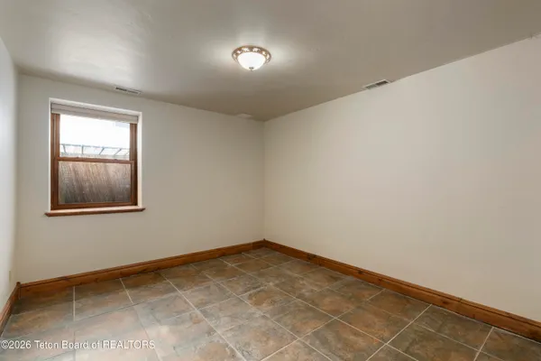 $1,195,000 | 268 Fisherman's Lane, Freedom, WY 83120