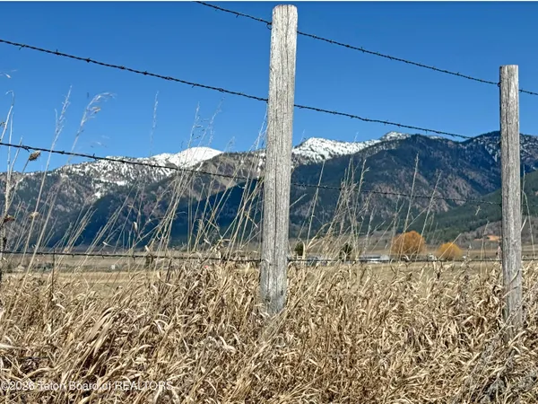$1,195,000 | 268 Fisherman's Lane, Freedom, WY 83120