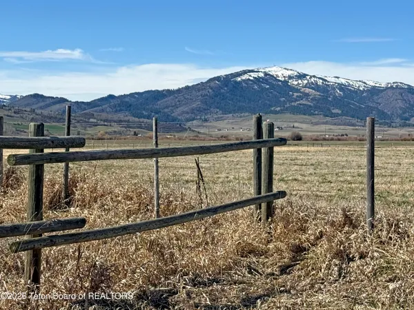 $1,195,000 | 268 Fisherman's Lane, Freedom, WY 83120