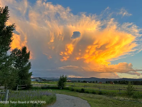 $1,195,000 | 268 Fisherman's Lane, Freedom, WY 83120