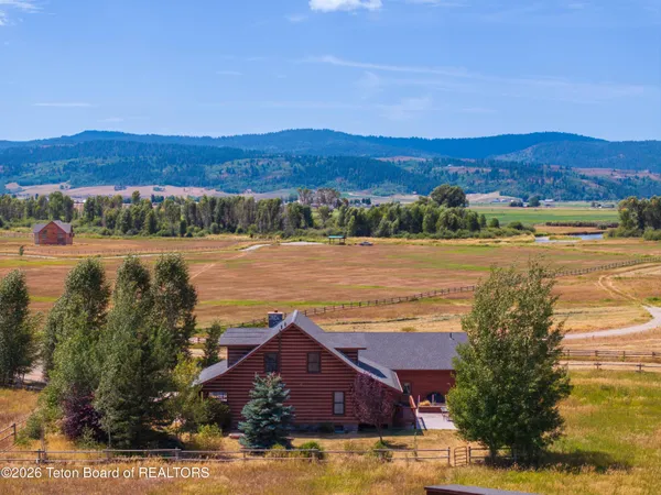 $1,195,000 | 268 Fisherman's Lane, Freedom, WY 83120