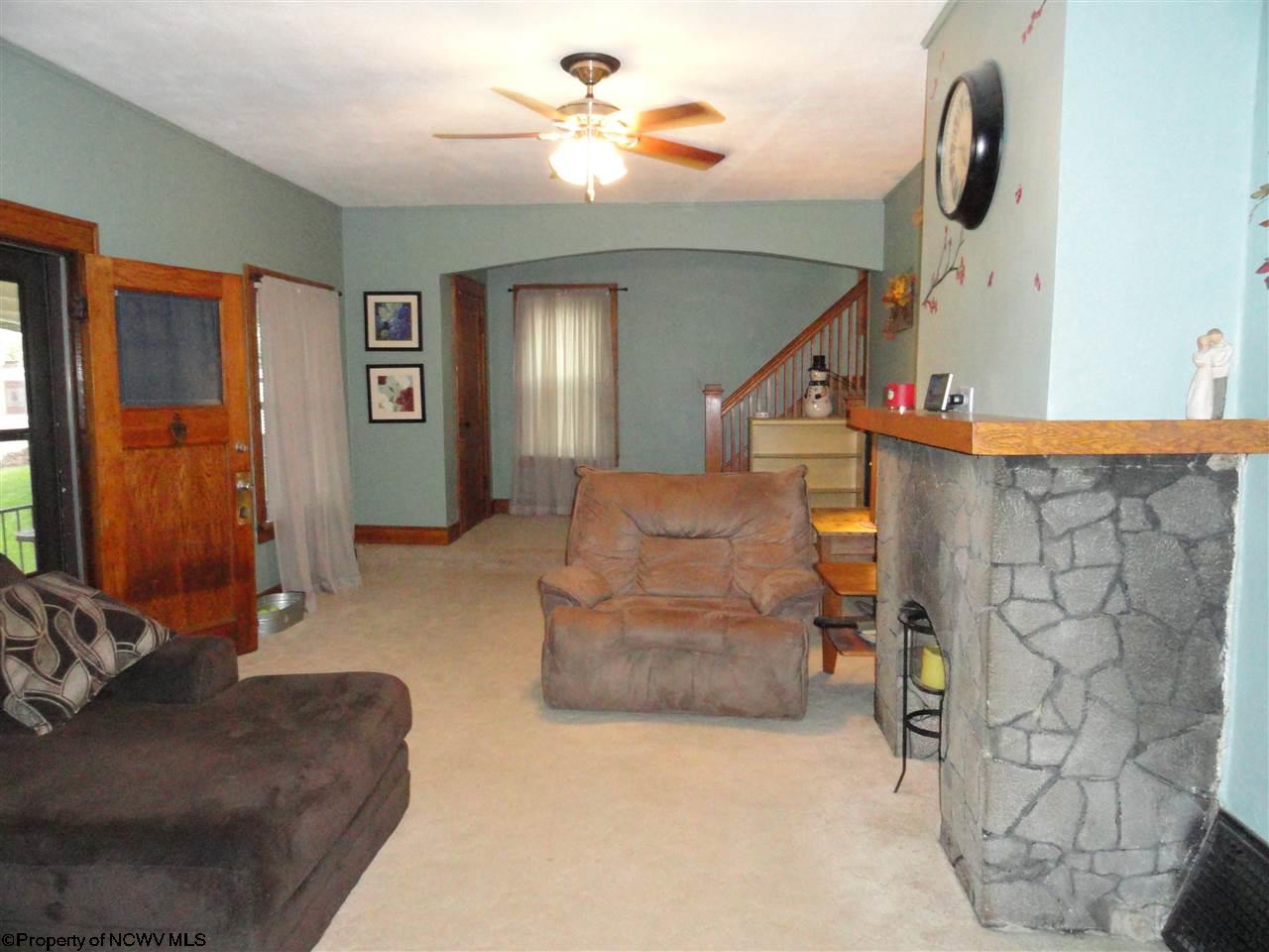 112 Ridenour Street Clarksburg, WV 26301 - Photo 2 of 14 Gallery Image 2