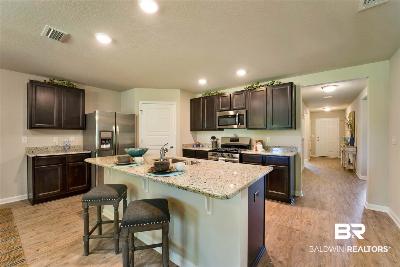 8243 Irwin Loop Daphne, AL 36526 - Photo 4 of 22