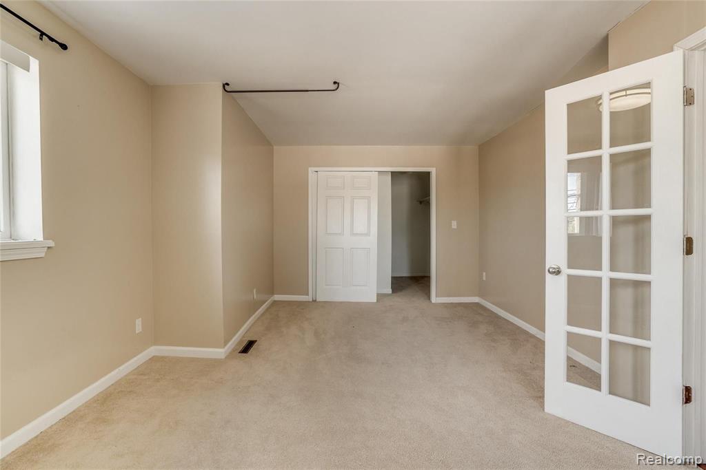 1773 West Auburn Road Rochester Hills, MI 48309 - Photo 11 of 18
