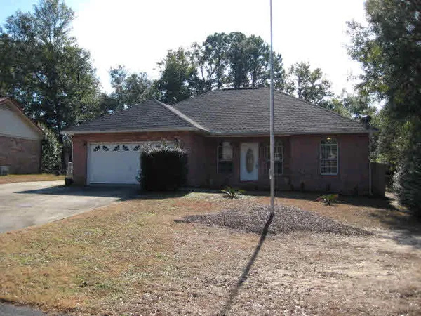 $995 | 2843 Ave Alberto, Lillian, AL 36549