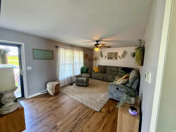 $239,000 | 301 East Viola Avenue, Washington, IN 47501