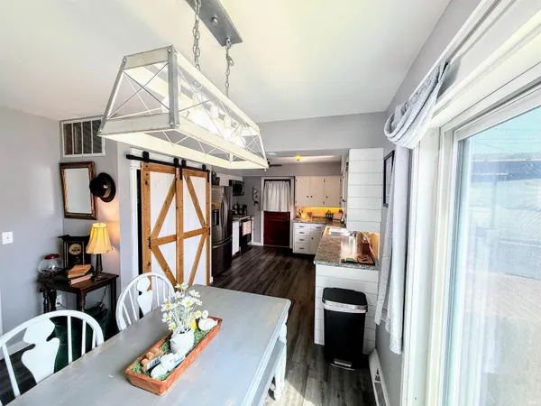 $239,000 | 301 East Viola Avenue, Washington, IN 47501