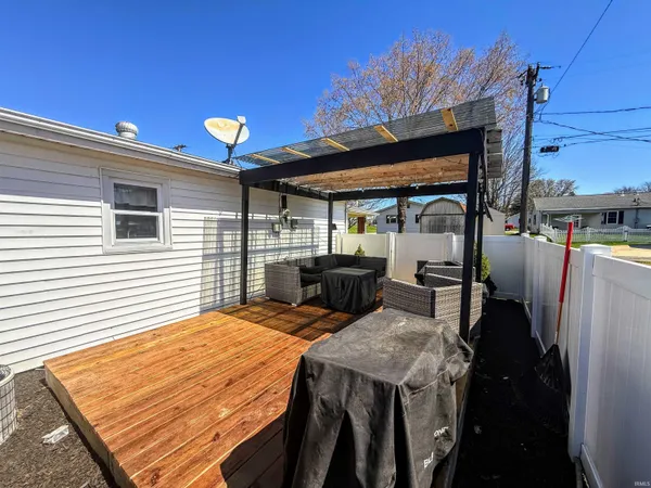 $239,000 | 301 East Viola Avenue, Washington, IN 47501