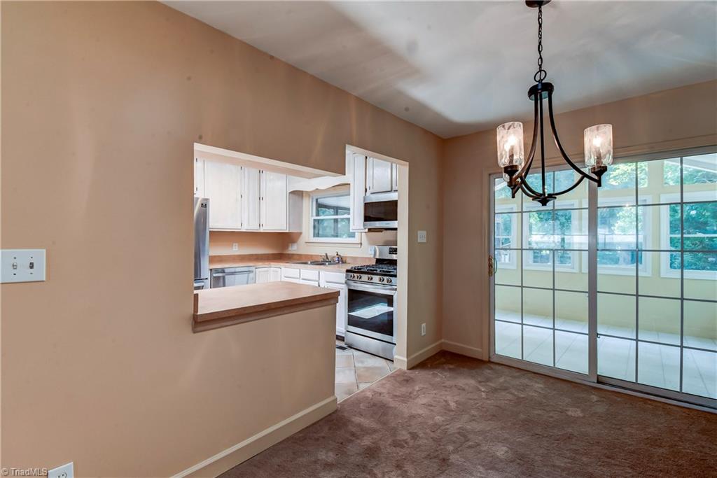 613 Quaker Lane High Point, NC 27262 - Photo 8 of 29 Gallery Image 8