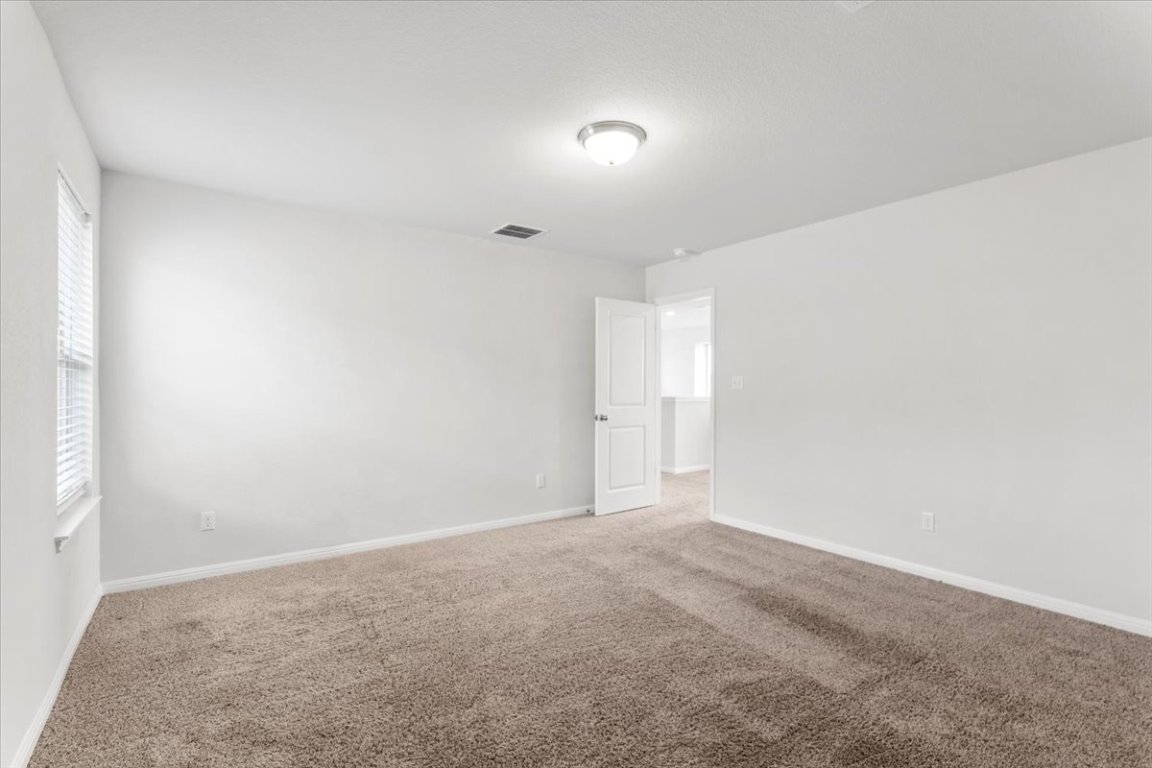 105 Otella Street Georgetown, TX 78628 - Photo 25 of 31 a view of an empty room