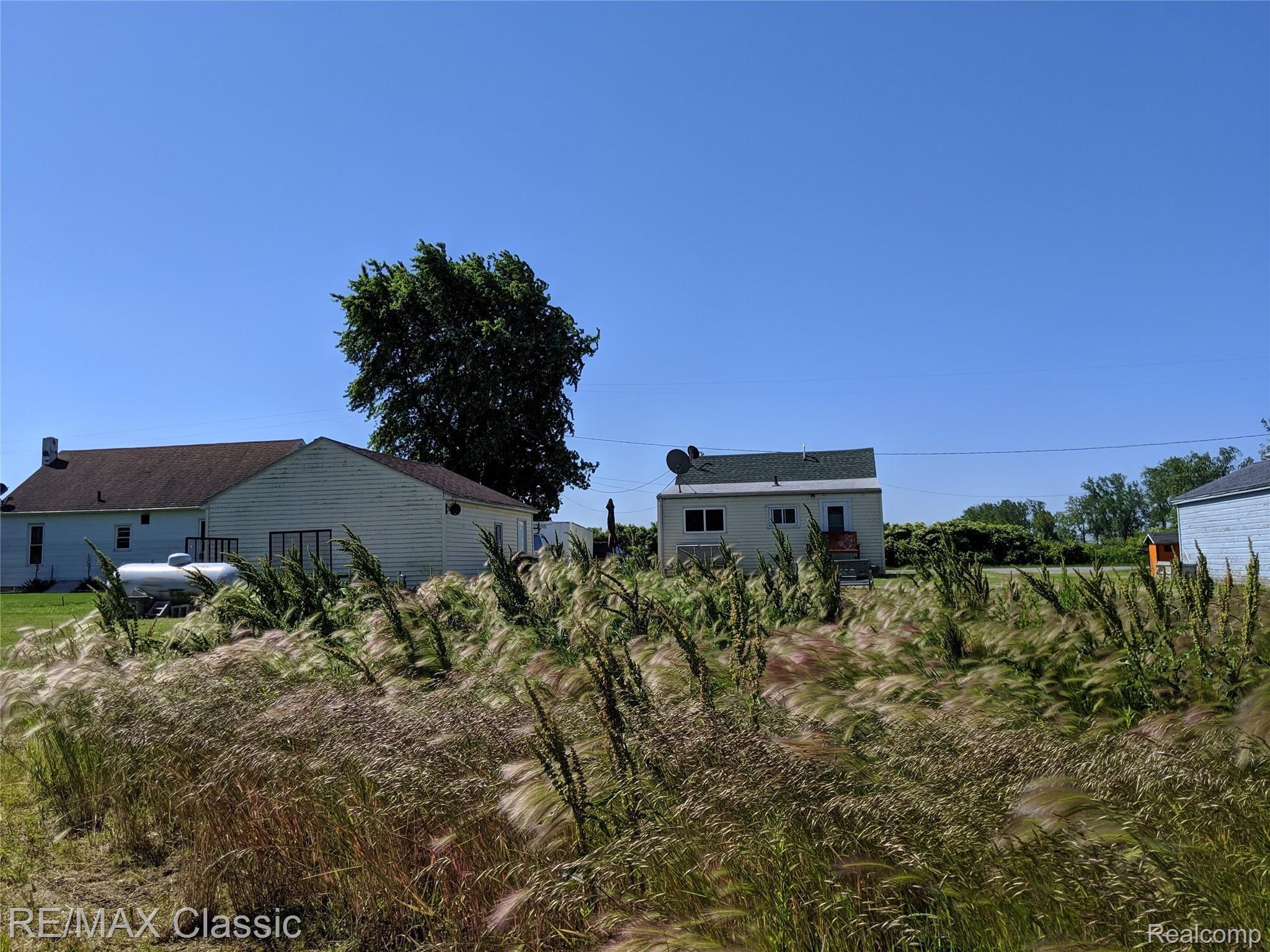 2870 Dean Road Erie, MI 48133 - Photo 30 of 33 MVIMG_20190625_105621.jpg