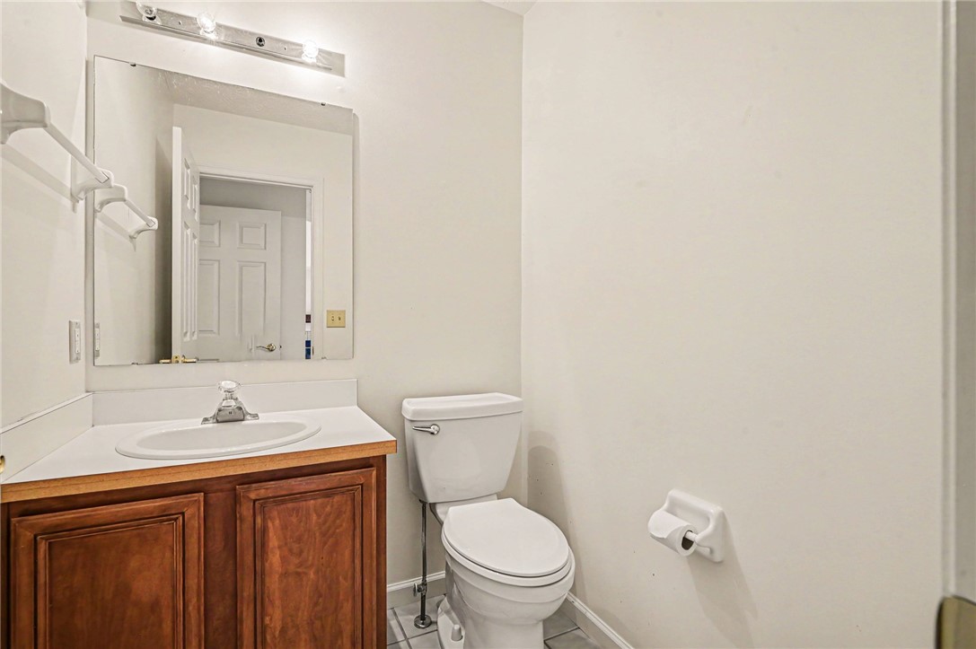 3938 Cold Stream Way Beavercreek, OH 45430 - Photo 11 of 31