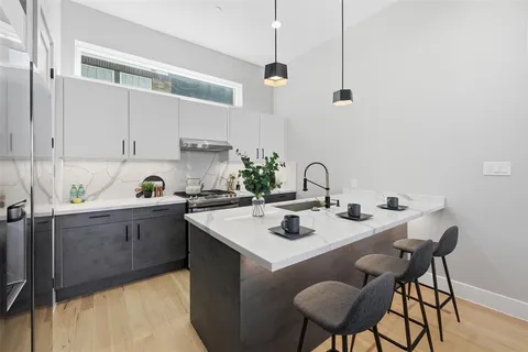$549,000 | 2214 Annex Avenue, Unit 102, Dallas, TX 75204