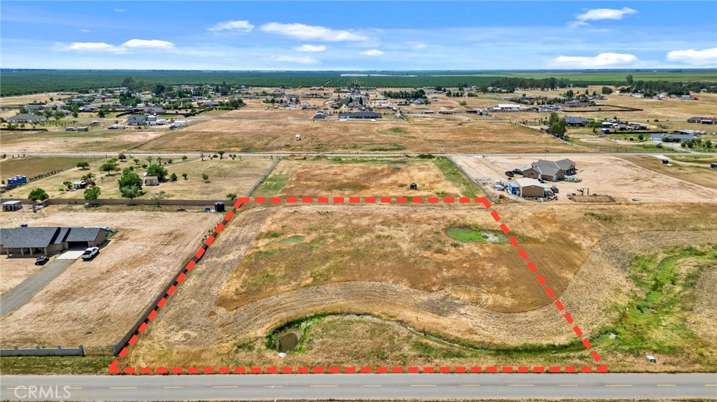 9999 Steward Road Madera, CA 93638 - Photo 1 of 1 a view of an ocean beach
