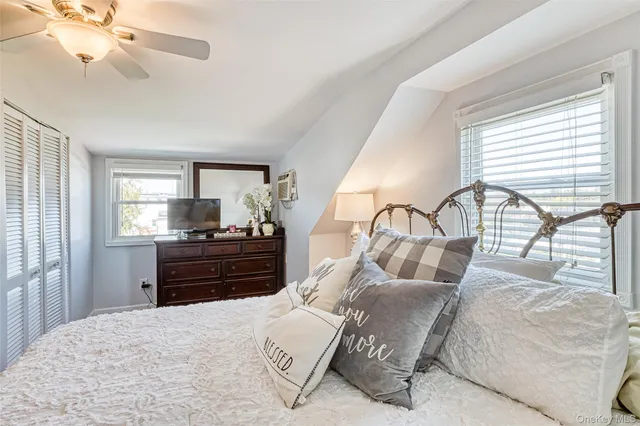 $699,000 | 210 11th Street, West Babylon, NY 11704