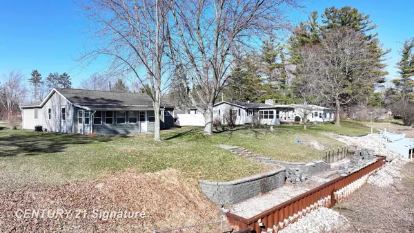 $249,500 | 1202 Janice Lane, Beaverton, MI 48612