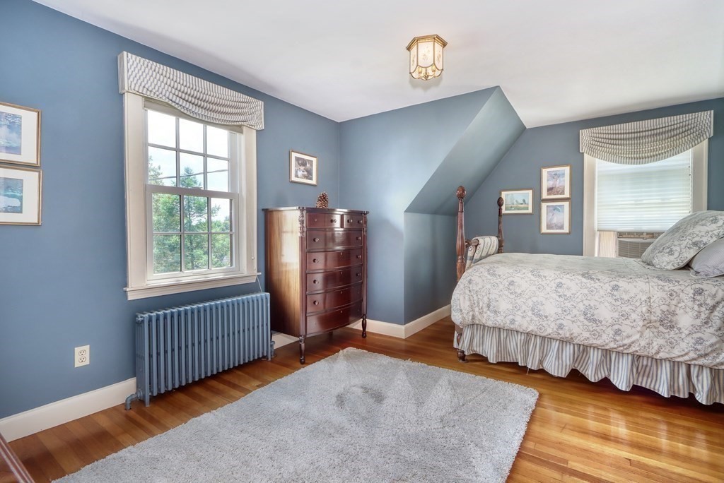 37 Sherwood Road Melrose, MA 02176 - Photo 20 of 42