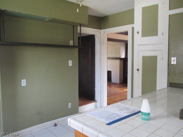3362 Tullamore Road Cleveland, OH 44118 - Photo 8 of 16 Gallery Image 8
