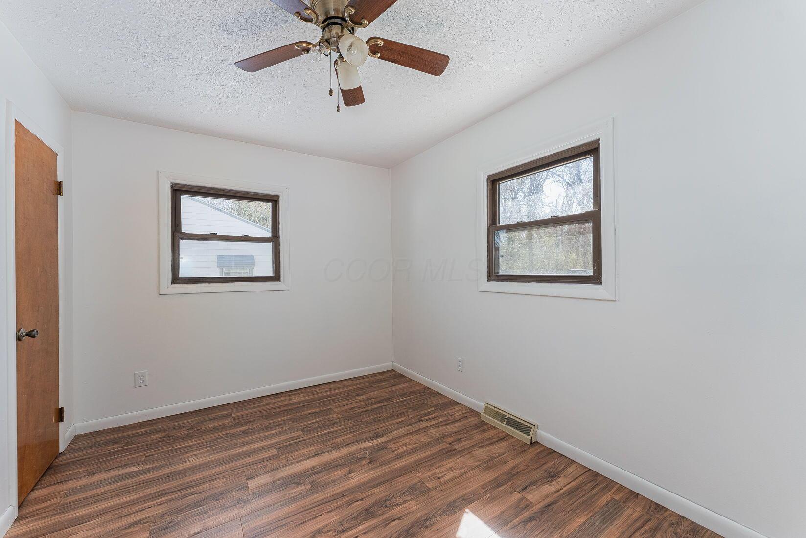 4776 Crocker Road Columbus, OH 43232 - Photo 12 of 31 19-web-or-mls-Sam Sias - 4776 Crocker Rd