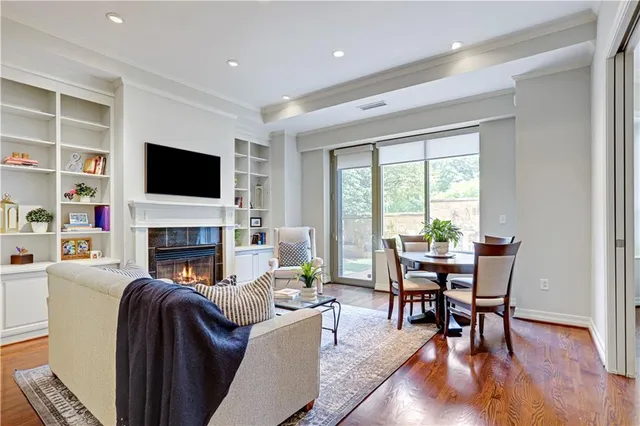 $665,000 | 4900 Central Street, Unit 104, Kansas City, MO 64112