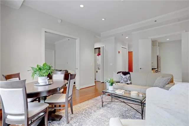 $665,000 | 4900 Central Street, Unit 104, Kansas City, MO 64112