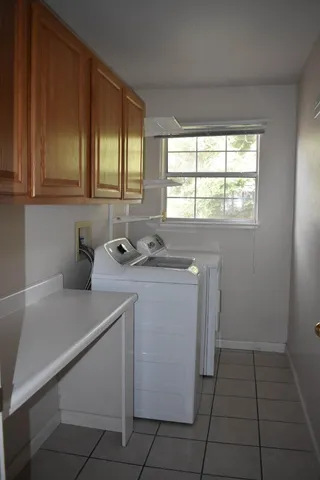 $6,300 | 4173 El Camino Real, Unit 24, Palo Alto, CA 94306