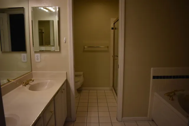 $6,300 | 4173 El Camino Real, Unit 24, Palo Alto, CA 94306