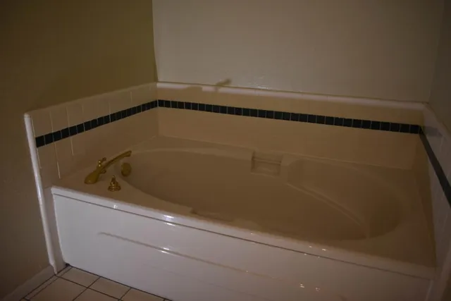 $6,300 | 4173 El Camino Real, Unit 24, Palo Alto, CA 94306