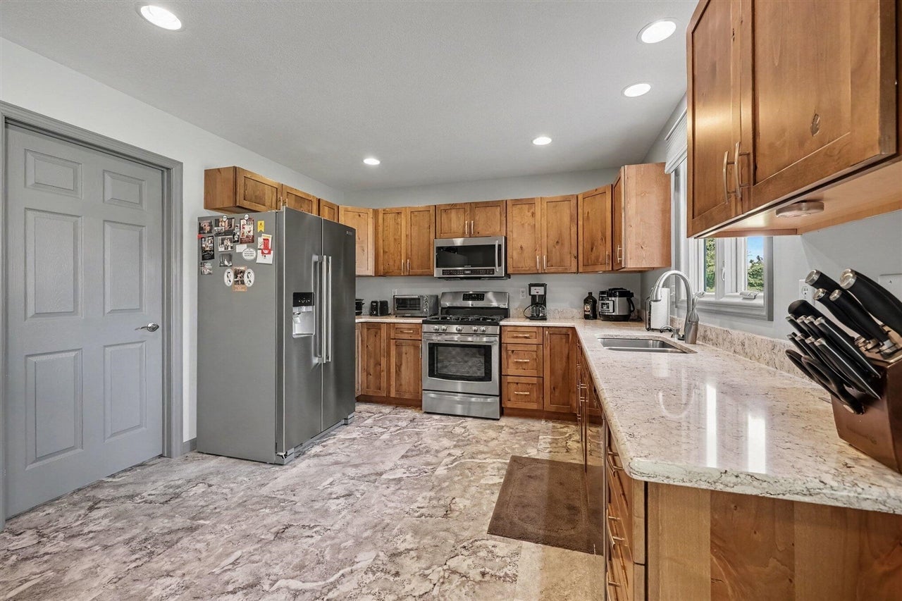 1812 Liberty Woods Road Clarklake, MI 49234 - Photo 8 of 29 Gallery Image 8